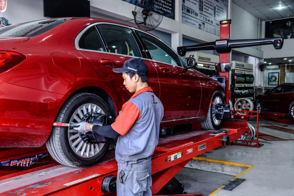 Cơ sở bảo dưỡng ô tô 3S, 4S được kiểm định ô tô Cơ sở bảo dưỡng ô tô 3S, 4S được kiểm định ô tô