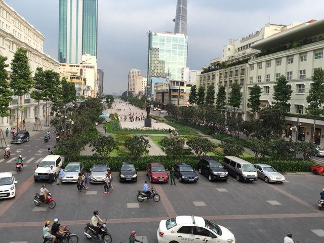 Xe hơi trên 1,5 tỉ không kinh doanh... sẽ phải nộp thuế tài sản? xe hoi tren 15 ti khong kinh doanh se phai nop thue tai san