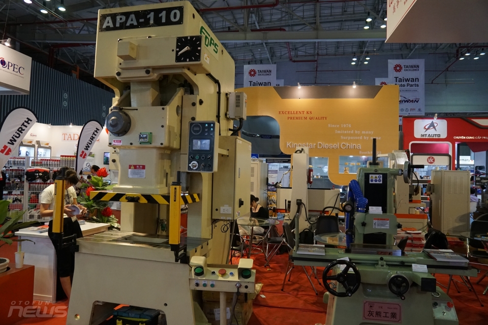 trien lam automechanika lan 3 se dien ra vao ngay mai