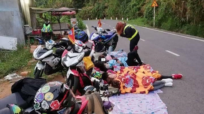 Nhóm phượt trải bạt ngủ ven đèo: Đừng chết vì thiếu hiểu biết