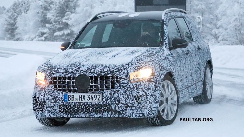 Bắt gặp Mercedes-AMG GLB35 hoàn toàn mới trên đường thử
