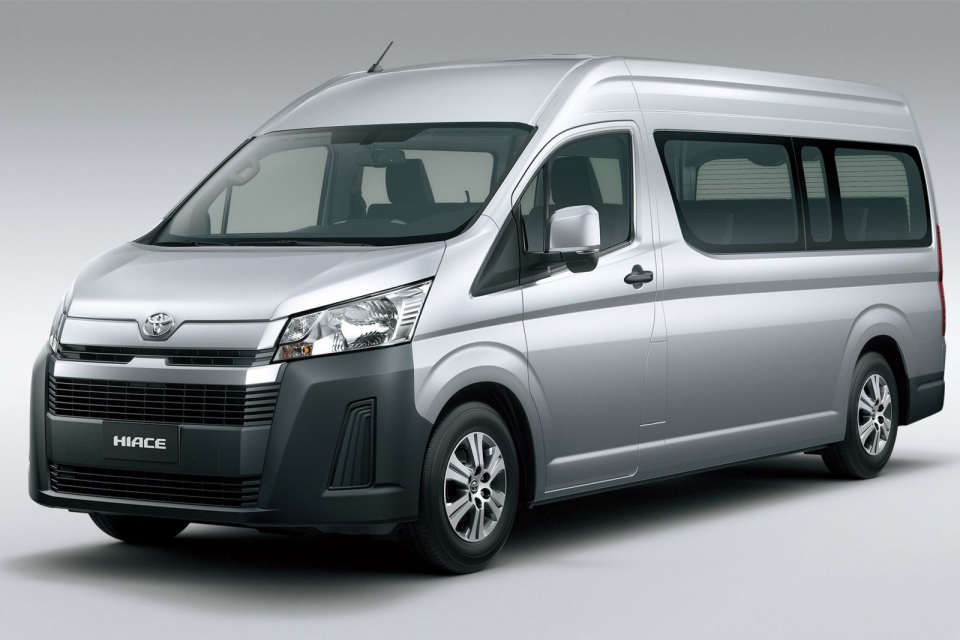 Toyota 'cá mập' Hiace 2019 ra mắt với nhiều thay đổi toyota ca map hiace 2019 ra mat voi nhieu thay doi