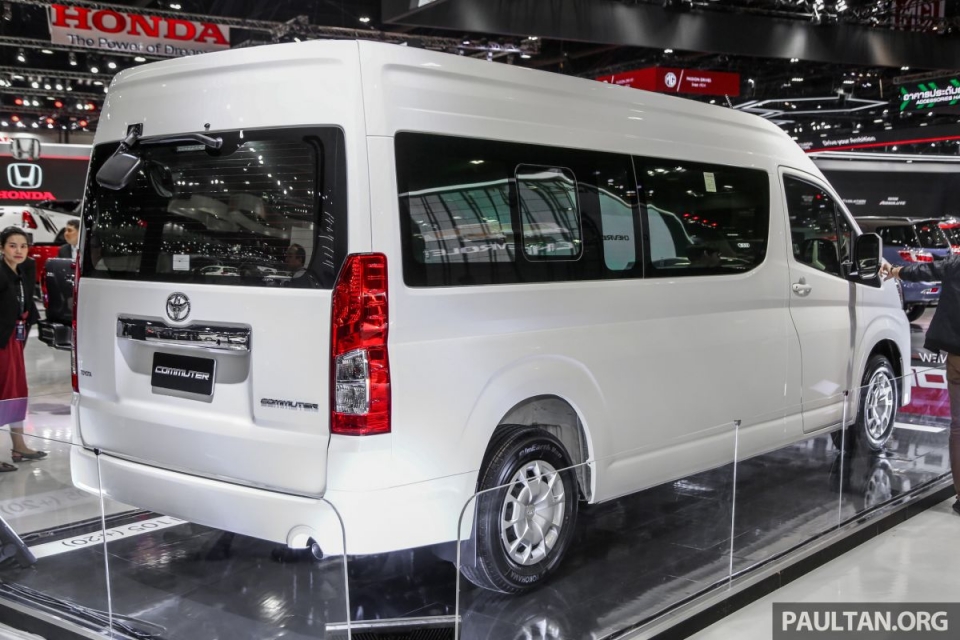Toyota 'cá mập' Hiace 2019 ra mắt với nhiều thay đổi toyota ca map hiace 2019 ra mat voi nhieu thay doi