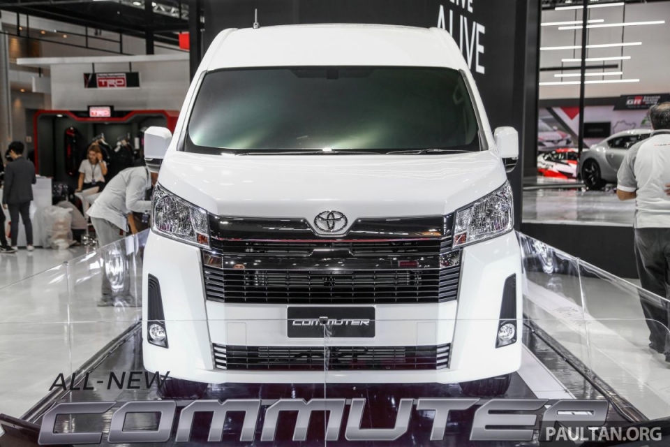 Toyota 'cá mập' Hiace 2019 ra mắt với nhiều thay đổi toyota ca map hiace 2019 ra mat voi nhieu thay doi