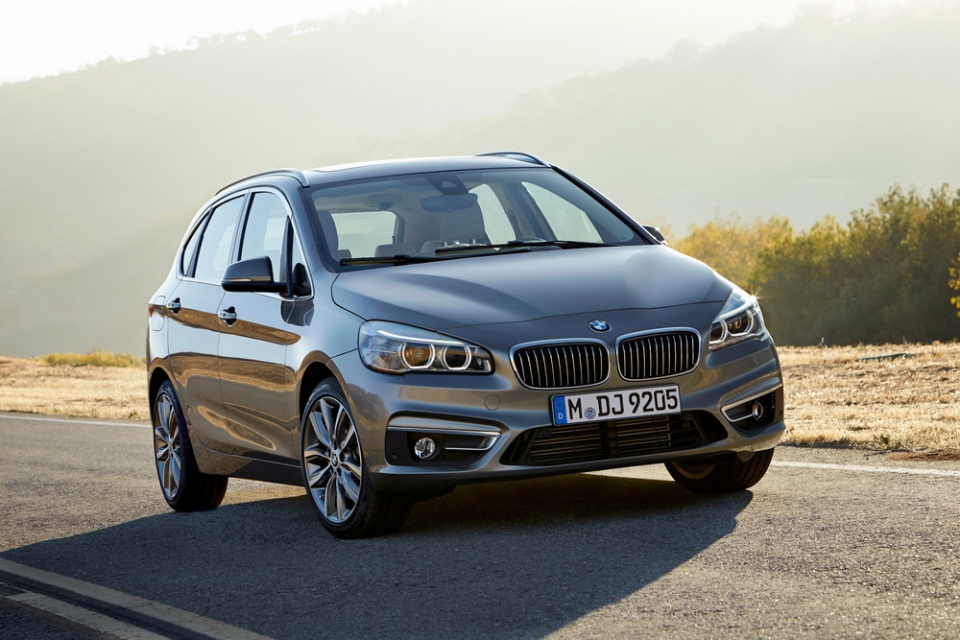BMW khuyến mãi 50% thuế trước bạ dịp lễ 30/4 bmw khuyen mai 50 thue truoc ba dip le 304