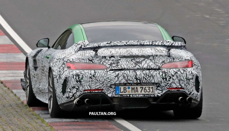 amg gt black series sieu xe manh nhat cua mercedes amg