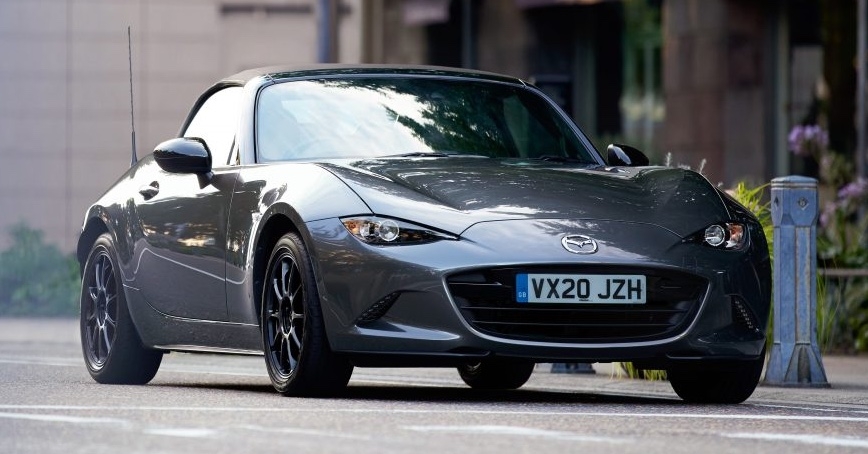 Mazda MX-5 phiên bản đặc biệt R-Sport giới hạn chỉ 150 chiếc mazda mx 5 phien ban dac biet r sport gioi han chi 150 chiec