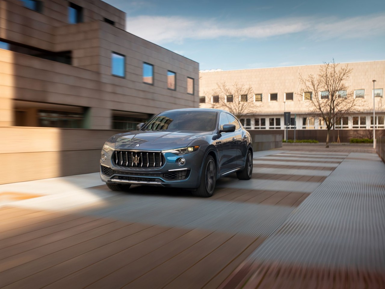 Maserati ra mắt mẫu SUV Hybrid đầu tiên Maserati ra mắt mẫu SUV Hybrid đầu tiên