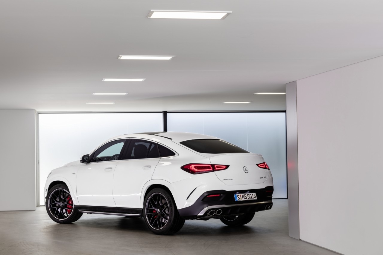 Mercedes-AMG GLE 53 4MATIC+ Coupé được bán tại Việt Nam với 5,349 tỷ đồng