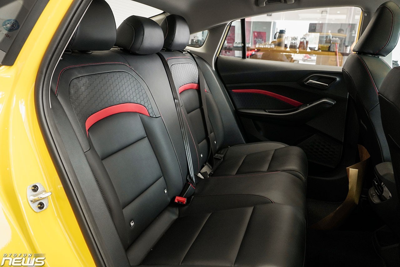 Đánh giá MG5: Sedan hạng C, giá hạng B có đáng mua ?