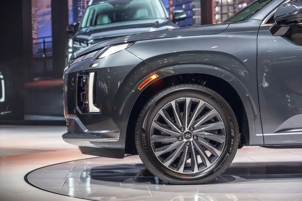 Cận cảnh Hyundai Palisade 2023 vừa được ra mắt