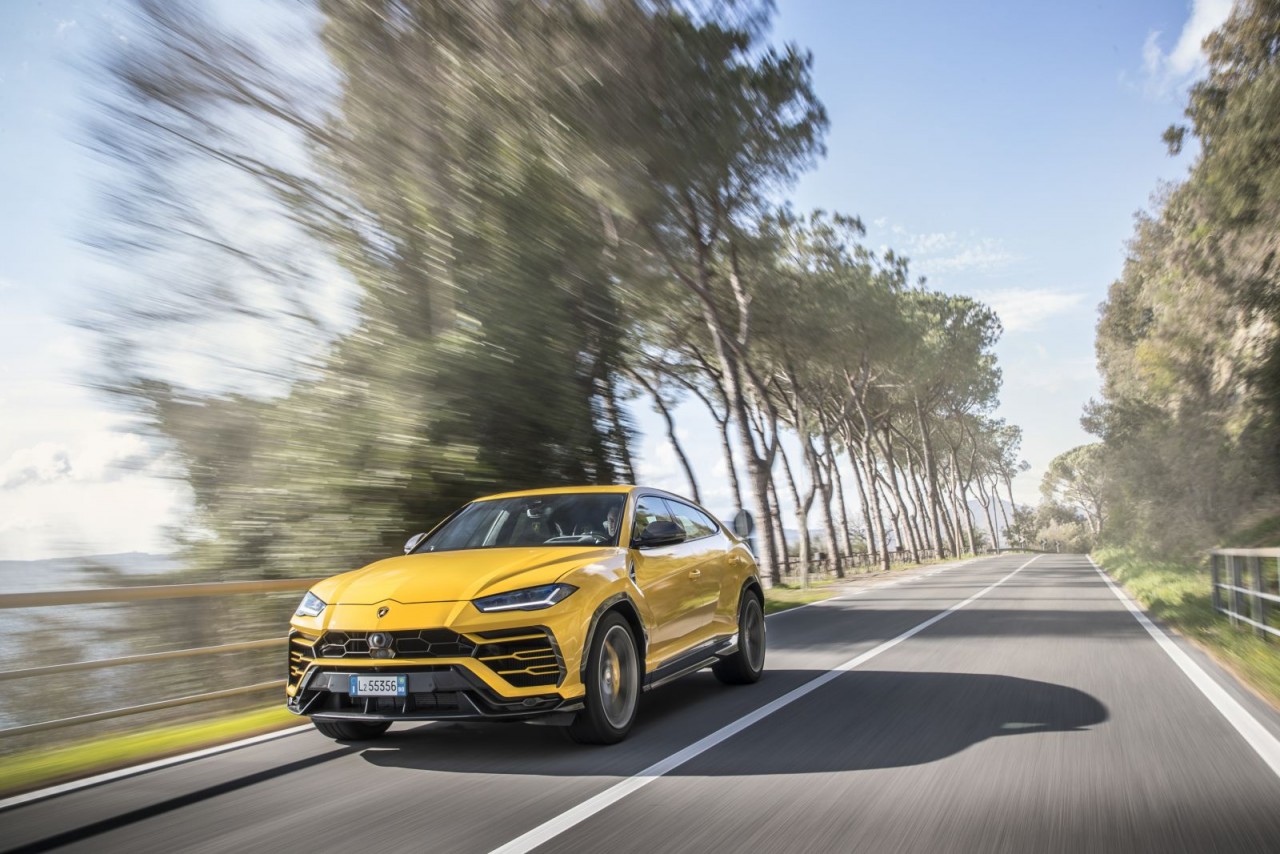 Lamborghini Urus chính hãng, có giá 13,1 tỷ đồng Lamborghini Urus chính hãng, có giá 13,1 tỷ đồng