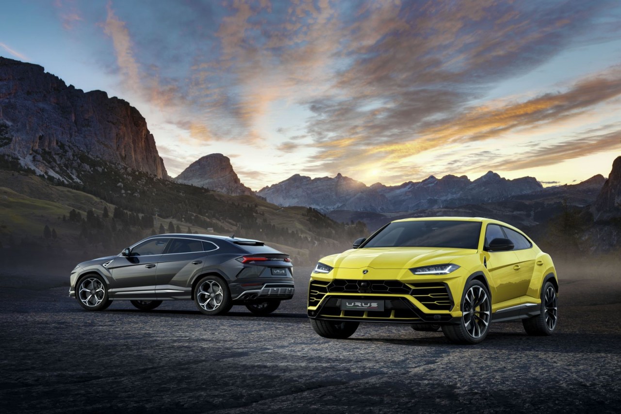 Lamborghini Urus chính hãng, có giá 13,1 tỷ đồng Lamborghini Urus chính hãng, có giá 13,1 tỷ đồng
