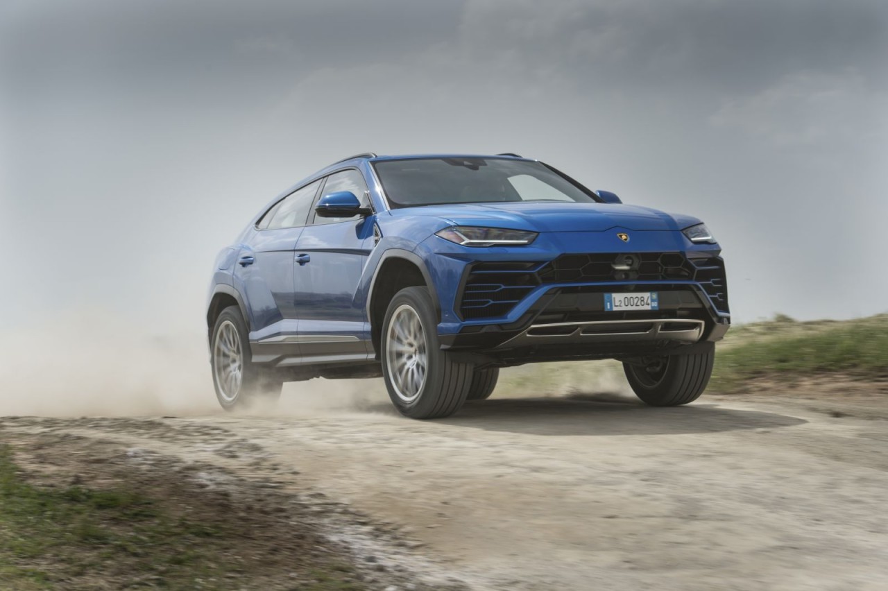 Lamborghini Urus chính hãng, có giá 13,1 tỷ đồng Lamborghini Urus chính hãng, có giá 13,1 tỷ đồng