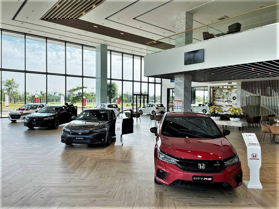 Hai đại lý Honda theo tiêu chuẩn mới đi vào hoạt động Hai đại lý Honda theo tiêu chuẩn mới đi vào hoạt động