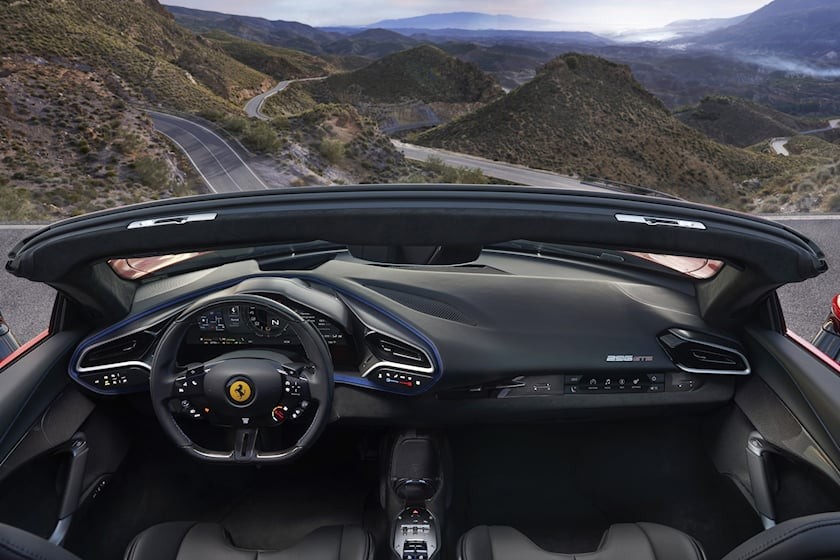 Ferrari 296 GTS: Siêu xe mui trần công suất 819 mã lực Ferrari 296 GTS: Siêu xe mui trần công suất 819 mã lực