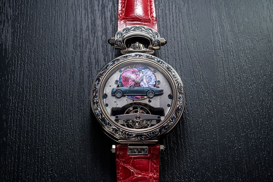 Đồng hồ Bovet 1822 trên chiếc Rolls-Royce Boat Tail xuất hiện tại Việt Nam