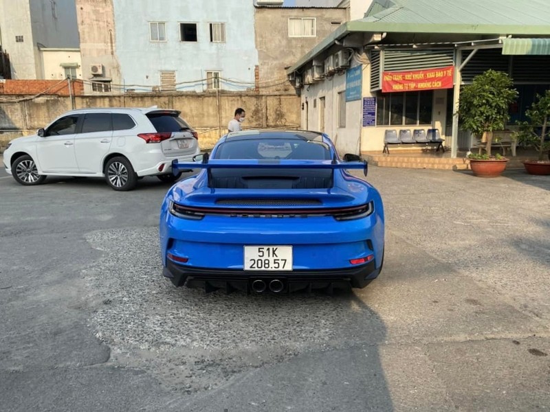 Porsche 911 GT3 của “Cường đô la” ra biển trắng Porsche 911 GT3 của “Cường đô la” ra biển trắng