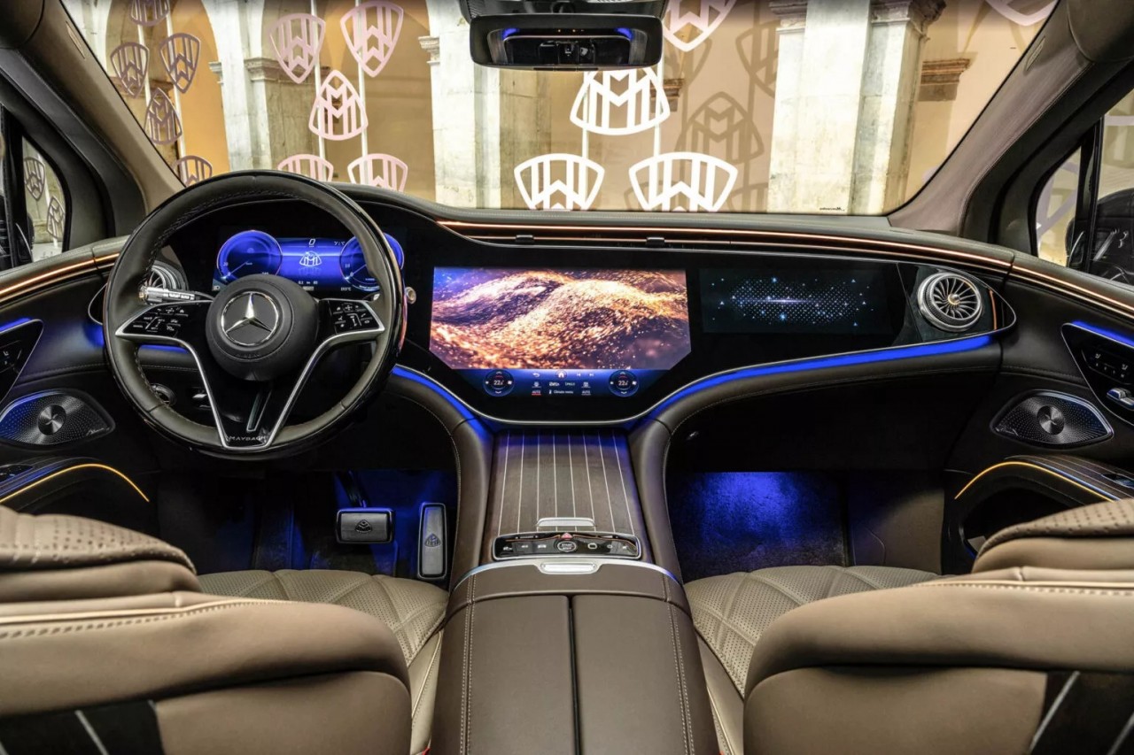 Xe điện siêu sang Maybach EQS 680 Xe điện siêu sang Maybach EQS 680