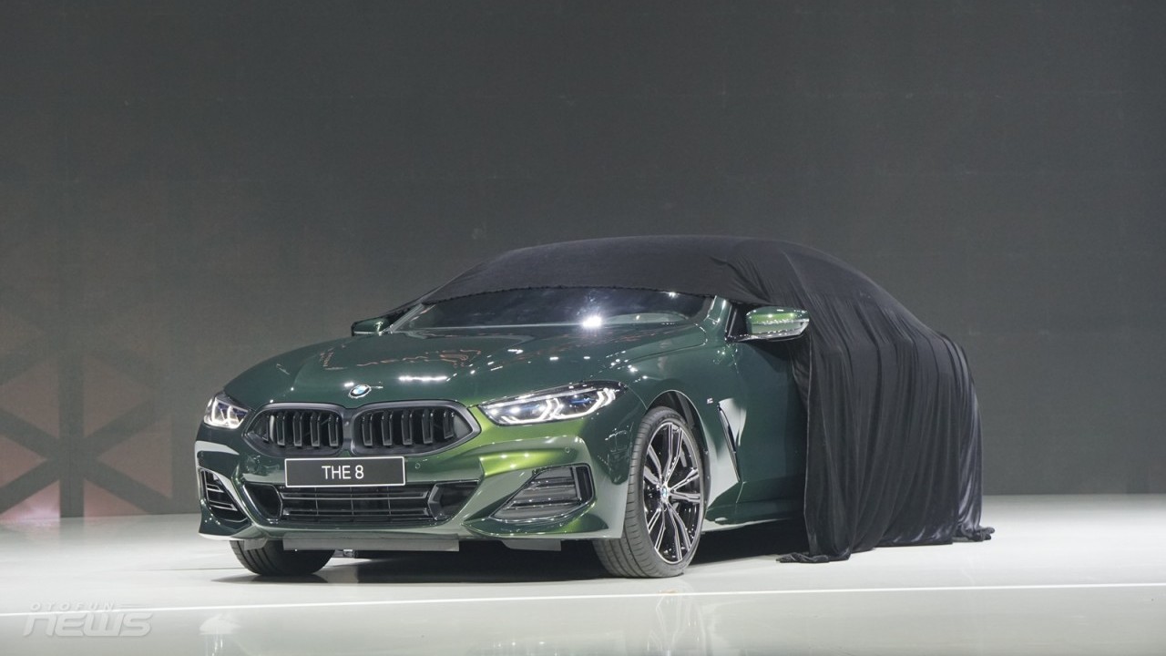 Cận cảnh xe thể thao BMW 8-Series Gran Coupe G16 giá 6,899 tỷ đồng