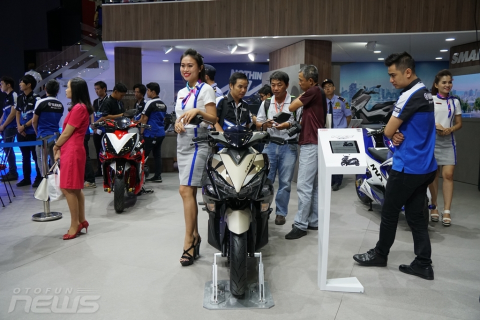 vmcs 2017 yamaha toa sang voi dai san pham phong phu