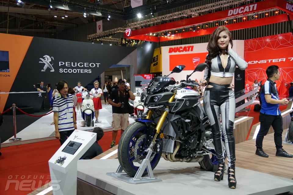 vmcs 2017 yamaha toa sang voi dai san pham phong phu