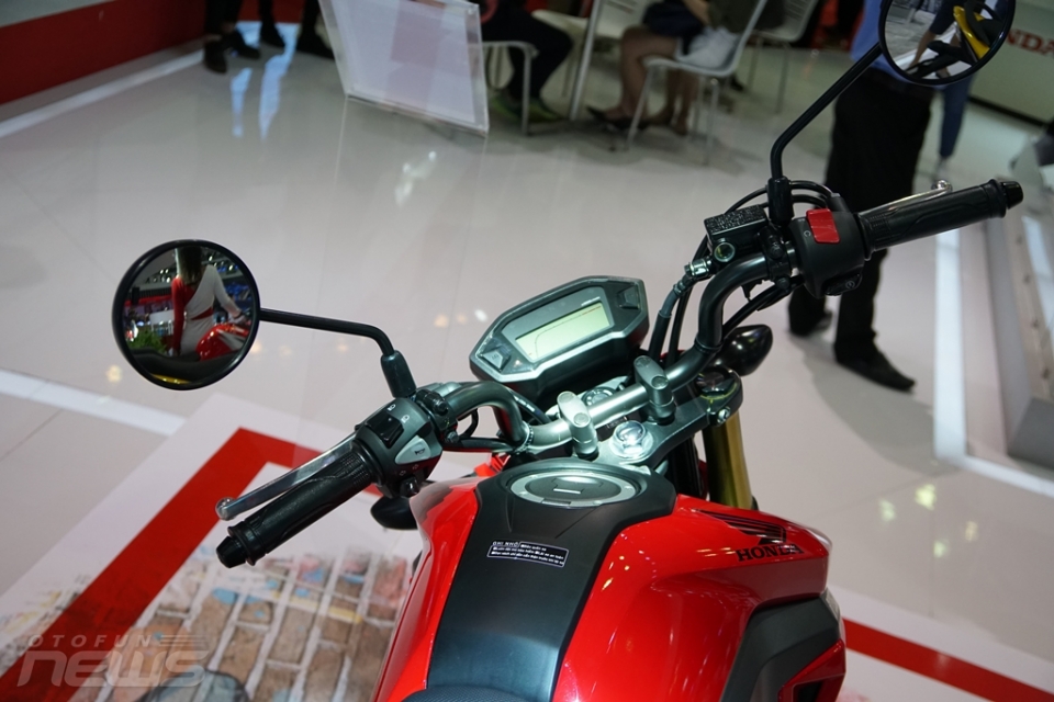 vmcs 2017 can canh xe choi honda msx 125 the he 2017 moi