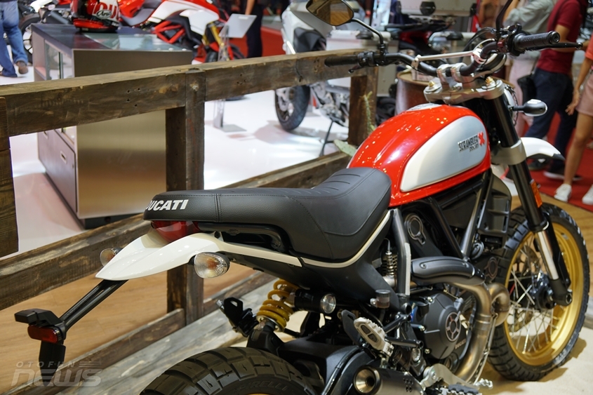 vmcs 2017 kham pha xe chuyen off road ducati scrambler desert sled