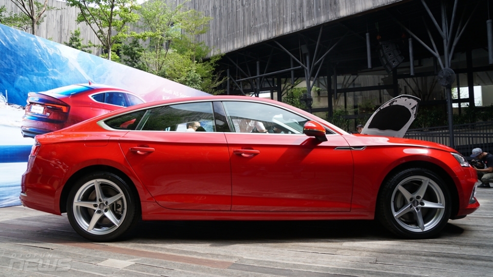 Chi tiết Audi A5 Sportback vừa được ra mắt tại Việt Nam chi tiet audi a5 sportback vua duoc ra mat tai viet nam