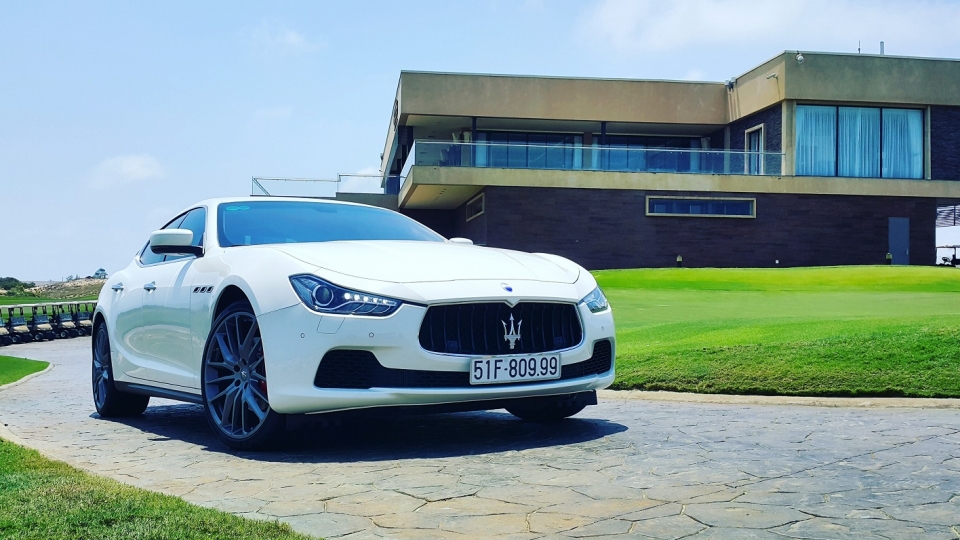 Maserati Ghibli: 'Sang' và 'mạnh' hòa quyện trong chất Ý