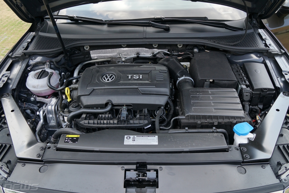 Volkswagen Passat BlueMotion: Kẻ thách thức mới đến từ Đức volkswagen passat bluemotion ke thach thuc moi den tu duc