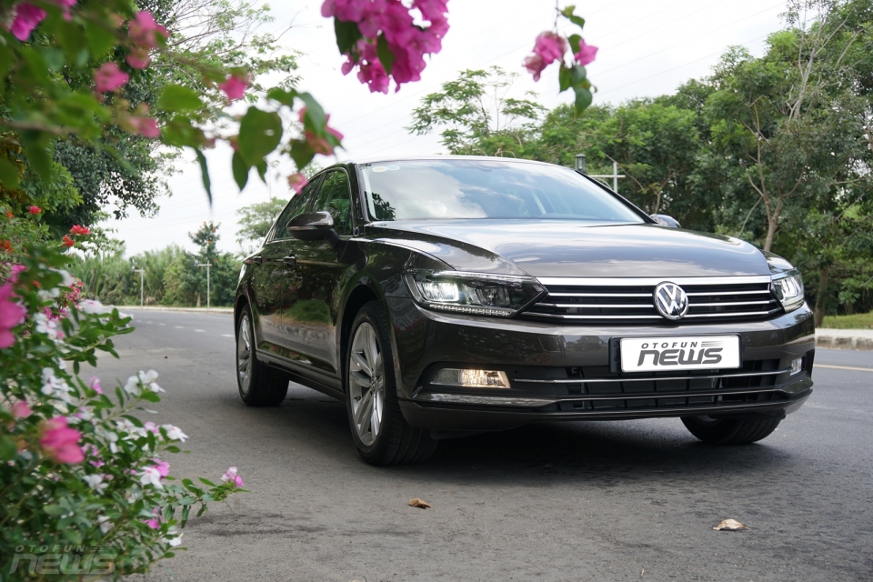 Volkswagen Passat BlueMotion: Kẻ thách thức mới đến từ Đức volkswagen passat bluemotion ke thach thuc moi den tu duc