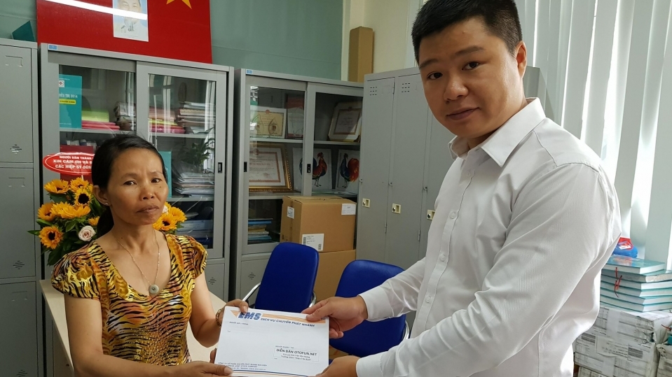 Diễn đàn Otofun thăm hỏi gia đình các hiệp sĩ Tân Bình