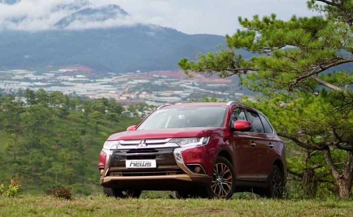 Trải nghiệm Mitsubishi Outlander 2018: Ưu thế từ sự linh hoạt