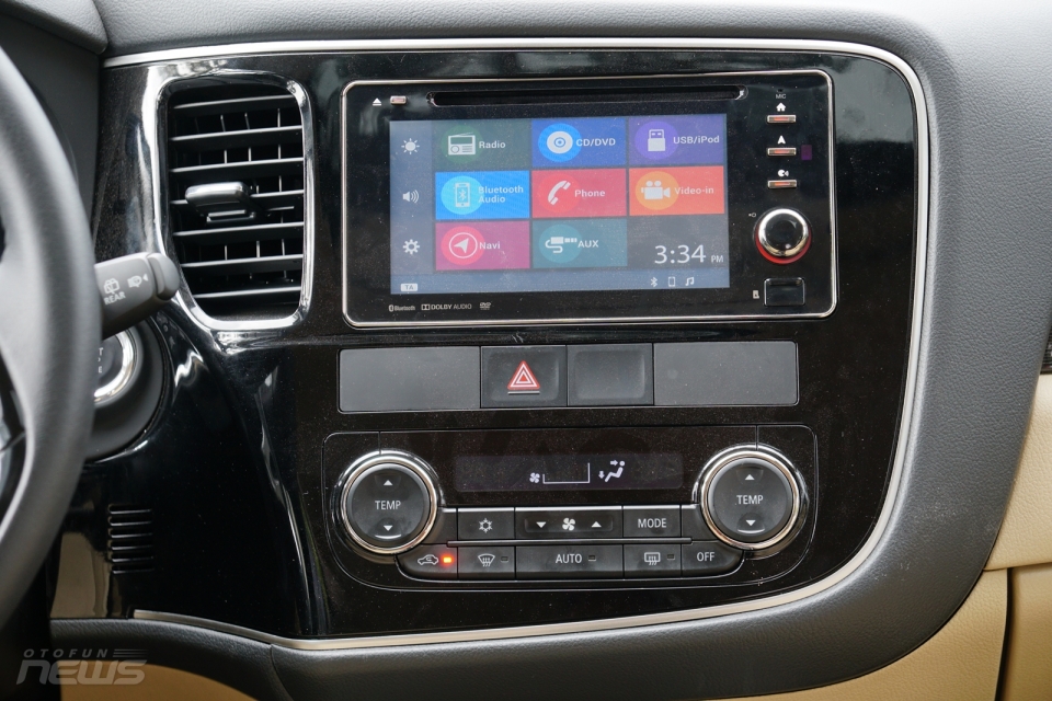 Trải nghiệm Mitsubishi Outlander 2018: Ưu thế từ sự linh hoạt trai nghiem mitsubishi outlander 2018 uu the tu su linh hoat