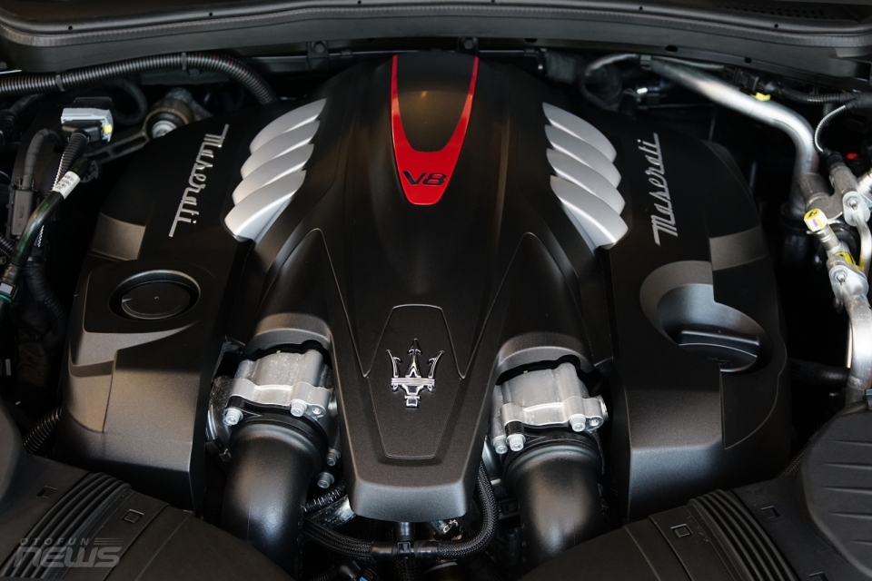 Maserati Quattroporte GranSport GTS Nerissimo cực hiếm có mặt tại Việt Nam maserati quattroporte gransport gts nerissimo sieu hiem co mat tai viet nam