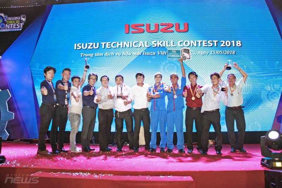 isuzu viet nam to chuc hoi thi tay nghe ky thuat vien lan thu 15