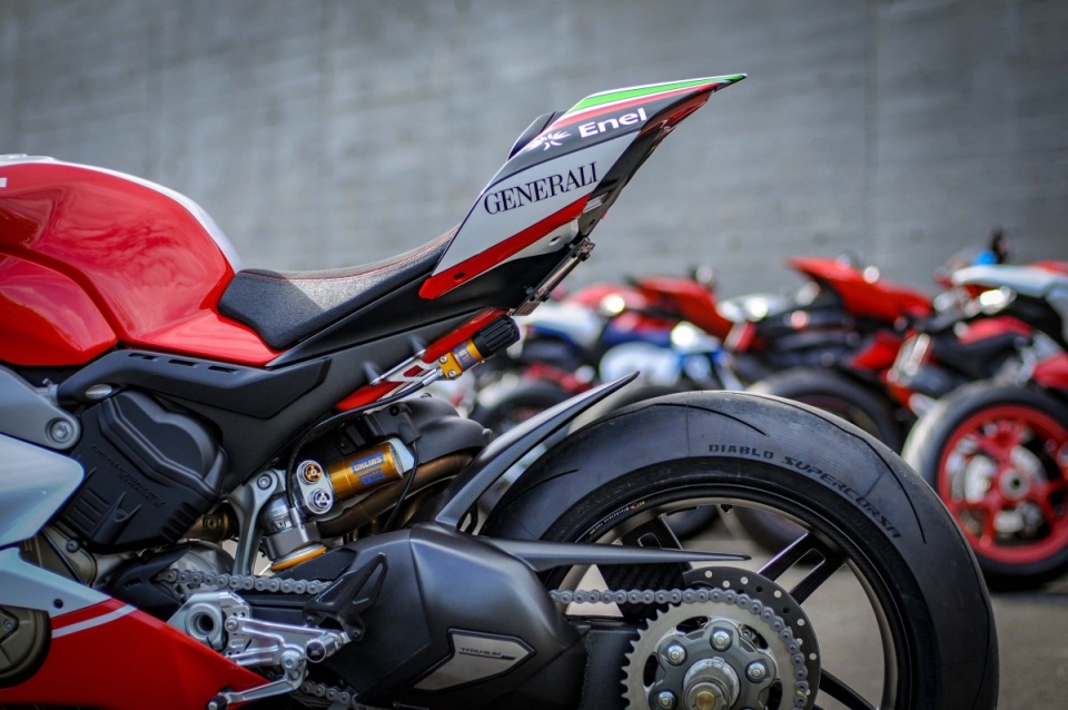 ducati panigale v4 nicky hayden sieu mo to duy nhat gia tien ty