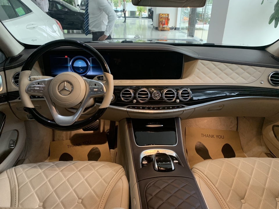 Mercedes-Maybach S650 2019 đầu tiên tại Việt Nam đến tay khách hàng mercedes maybach s650 2019 dau tien tai viet nam den tay khach hang