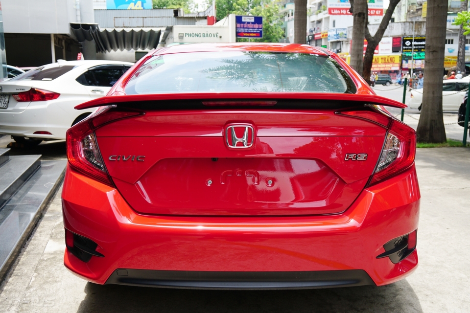 Chi tiết phiên bản thể thao Honda Civic RS 2019 chi tiet phien ban the thao honda civic rs 2019