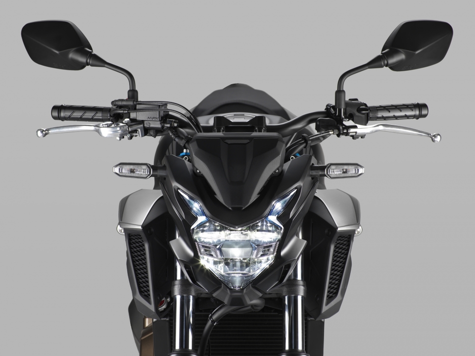 honda cb500f 2019 chinh hang co gia 179 trieu dong