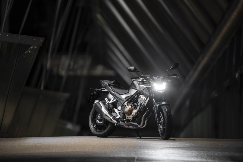 honda cb500f 2019 chinh hang co gia 179 trieu dong