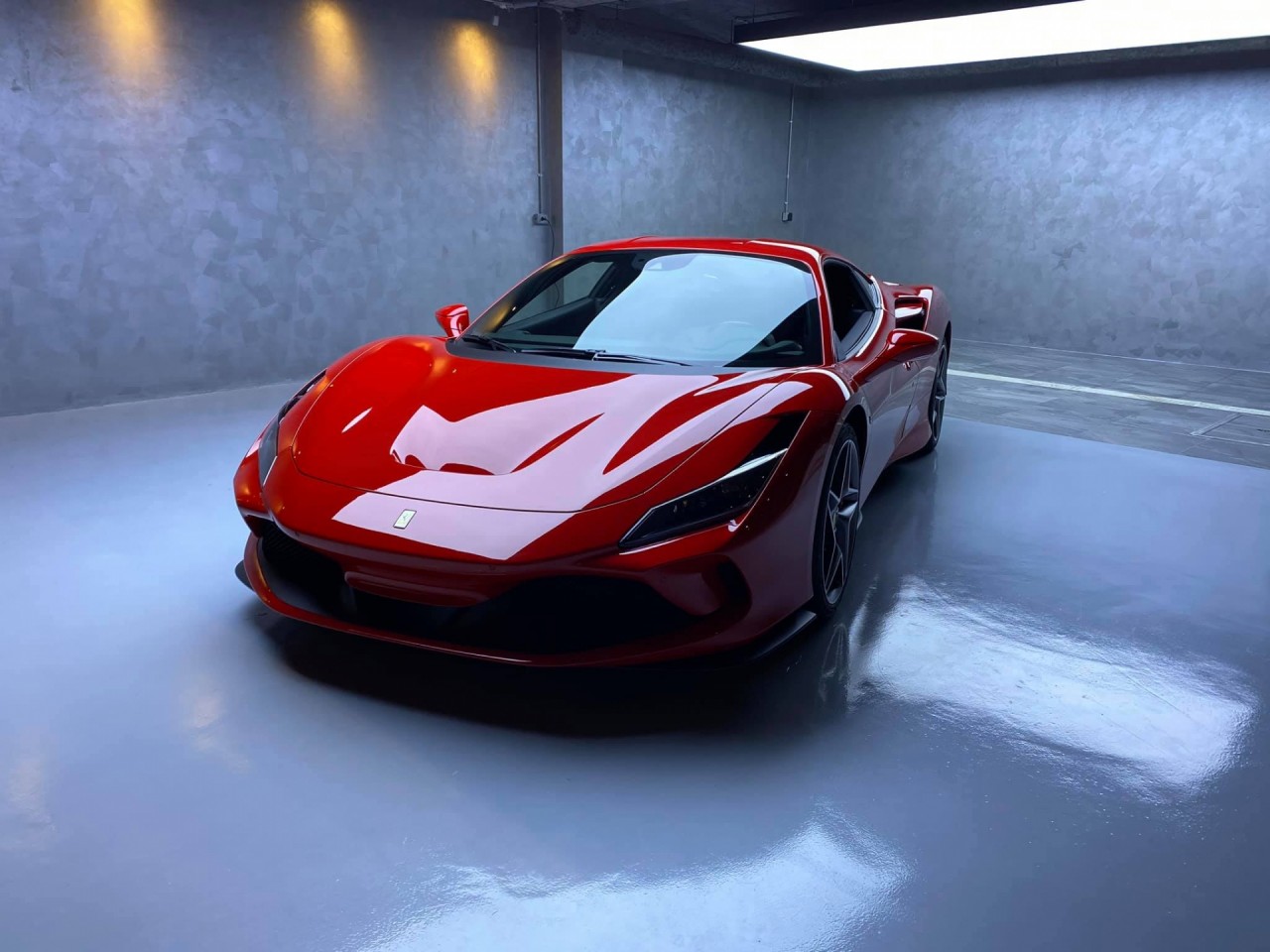 dai gia cuong do la duoc vo tang ferrari f8 tributo dau tien tai viet nam