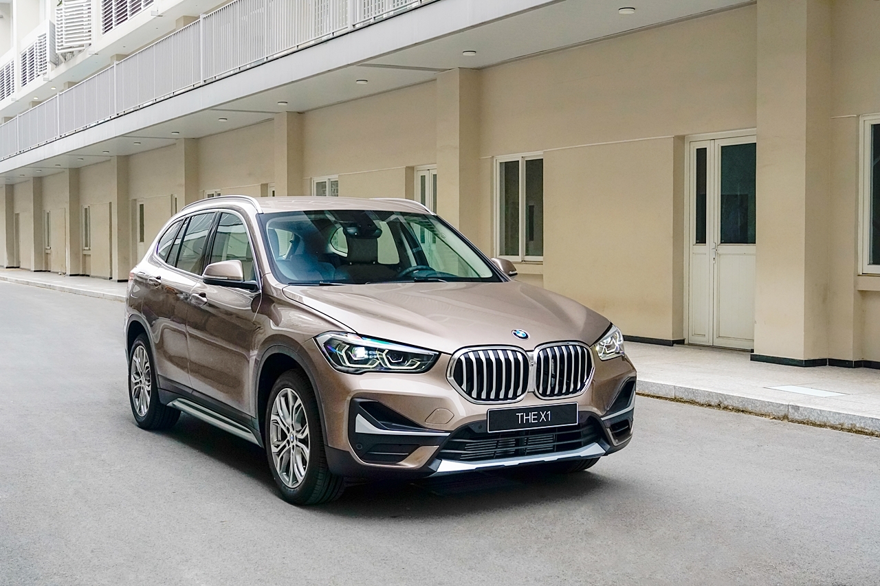 can canh bmw x1 2020 gia 18 ty dong