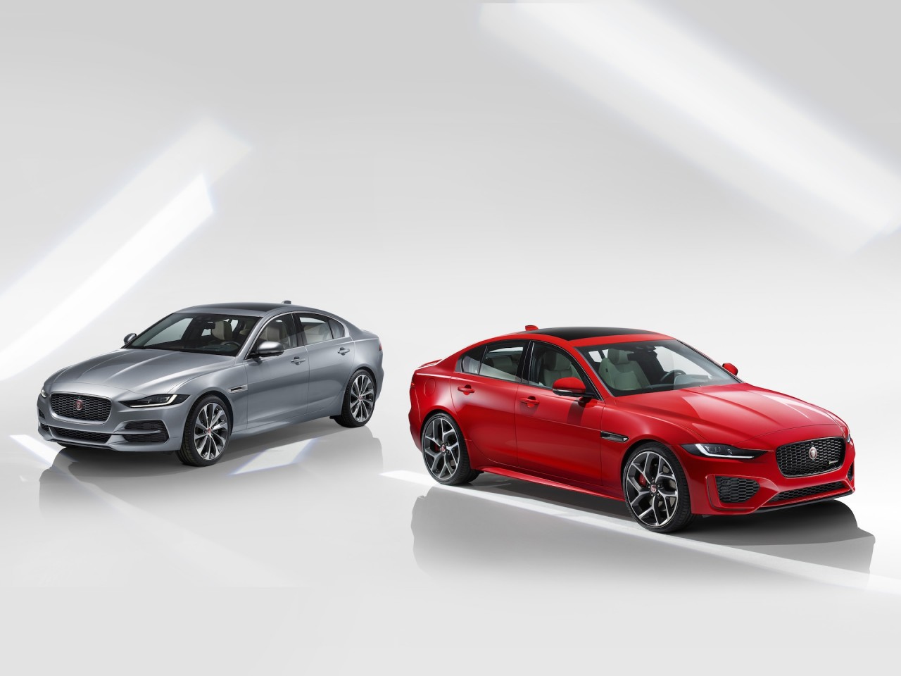 jaguar xe 2020 tai dinh nghia ve sedan the thao hang sang