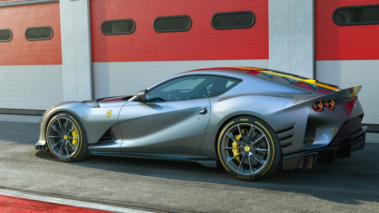 Ferrari ra mặt 'bộ đôi' siêu xe hiệu năng cao công suất 830 mã lực