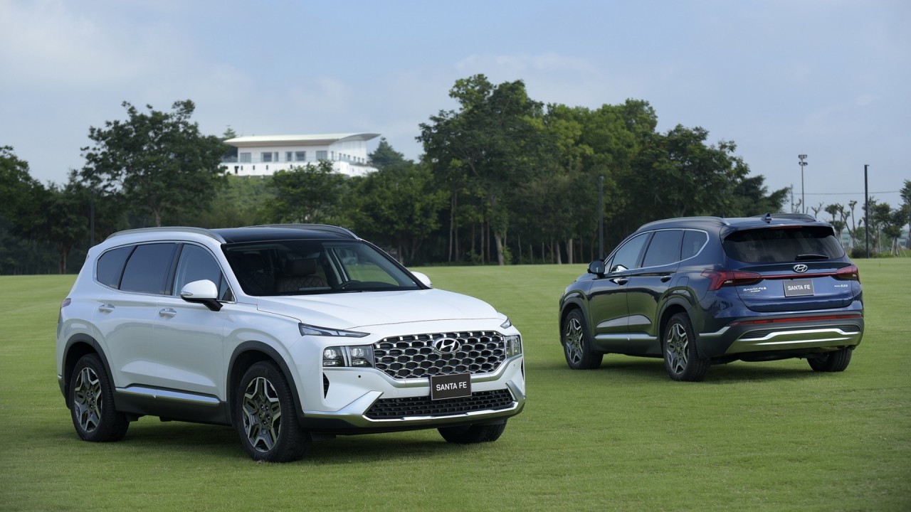 Hyundai Santa Fe 2021 ra mắt tại Việt Nam với giá 1,03 tỷ đồng