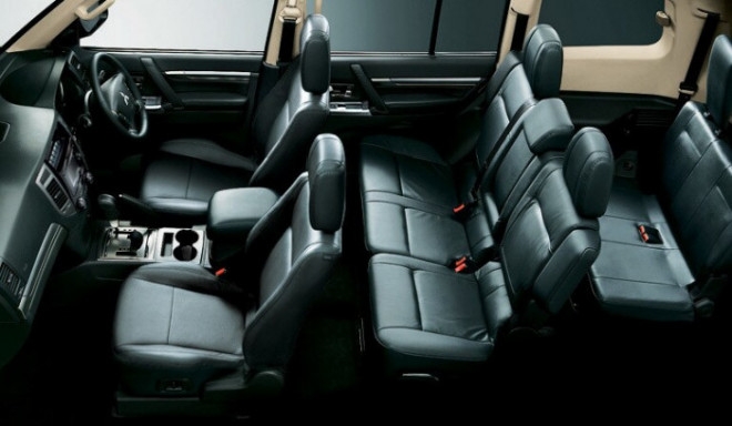 Mitsubishi Pajero phiên bản 'cuối cùng' chính thức ra mắt Mitsubishi Pajero phiên bản 'cuối cùng' chính thức ra mắt