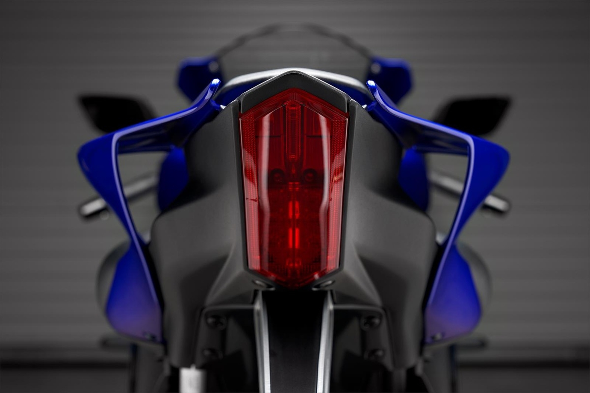 Yamaha ra mắt sportbike YZF-R7 hoàn toàn mới