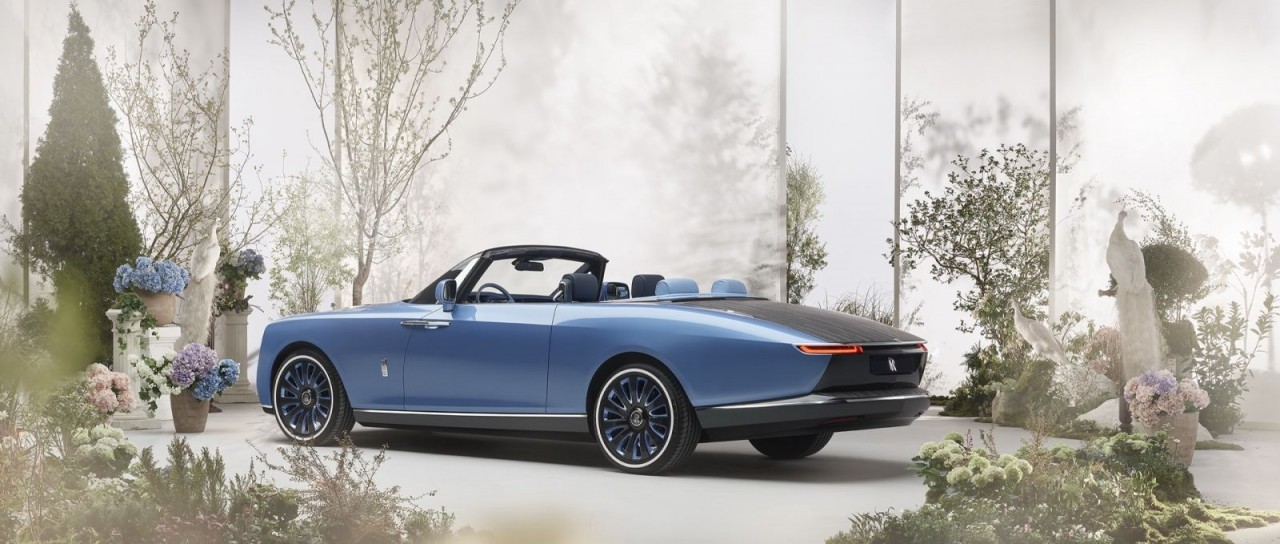 Rolls-Royce trình làng xe siêu sang mui trần mới mang tên ‘Boat Tail’ Rolls-Royce trình làng xe siêu sang mui trần mới mang tên ‘Boat Tail’